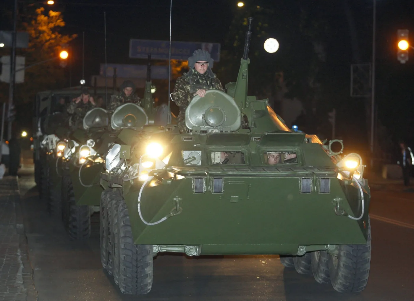 6230819-ukrainscy-zolnierze-w-czasie.jpg