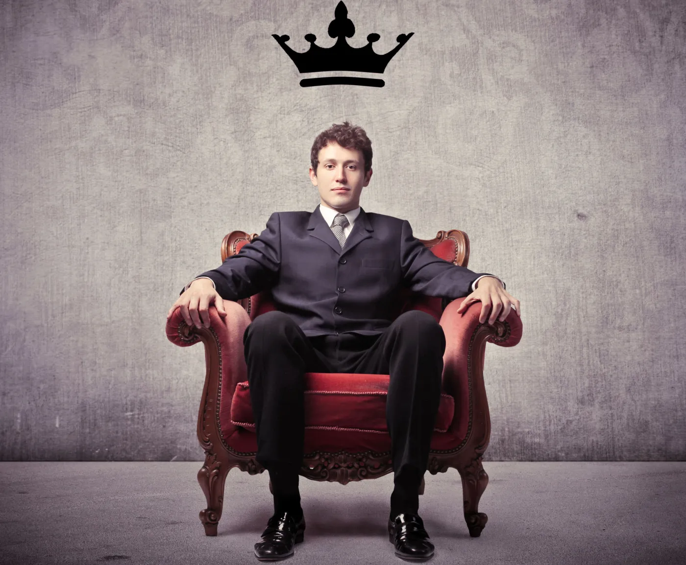 Co się dzieje w mózgu władcy. Walka o władzę wyzwala agresję