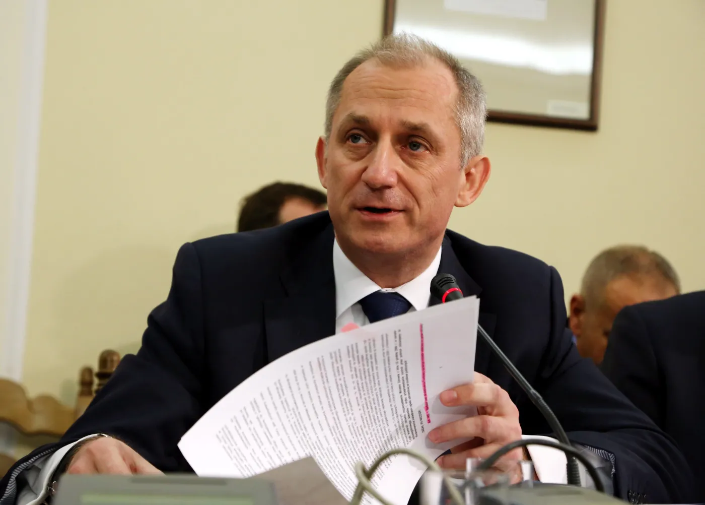 Śledczy sprawdzają, czy wiceminister Neumann wziął 50 tys. zł łapówki