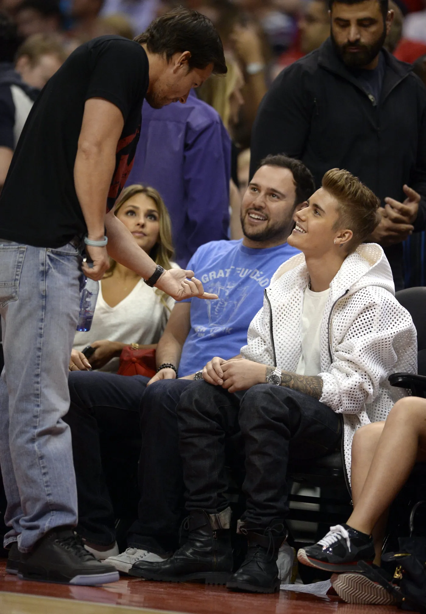 6271895-justin-bieber-lansowal-sie-na.jpg