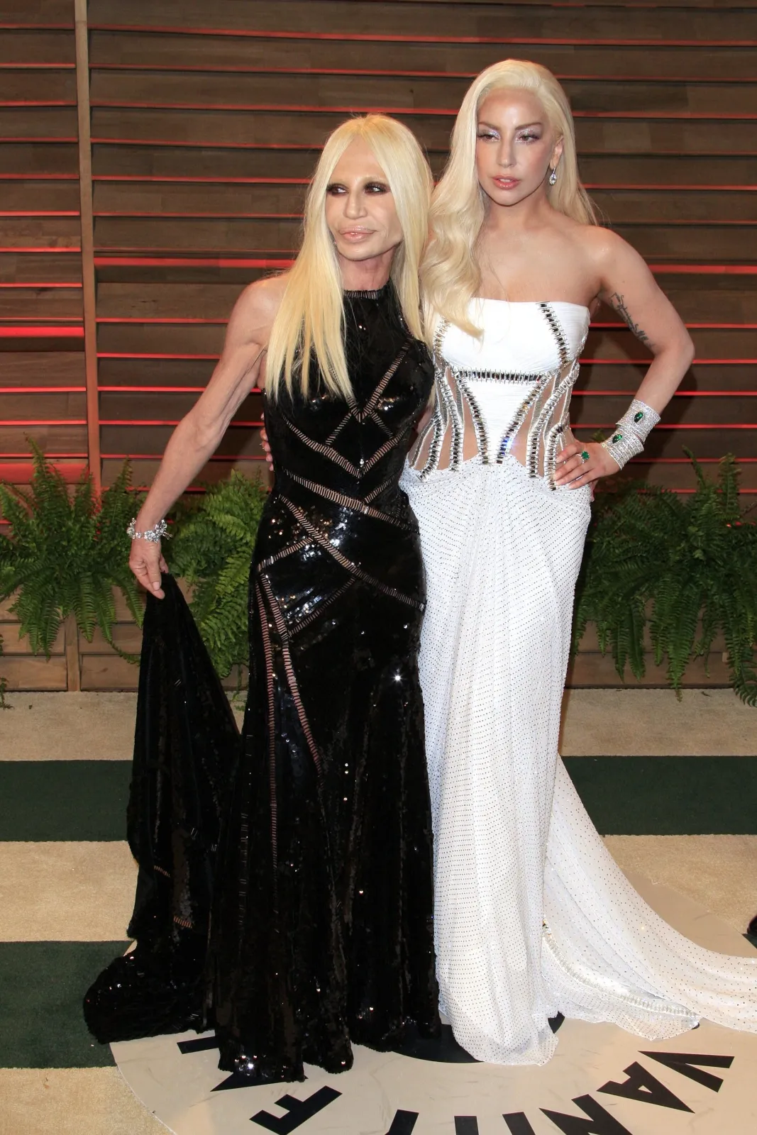 6003582-donatella-versace-i-lady-gaga.jpg