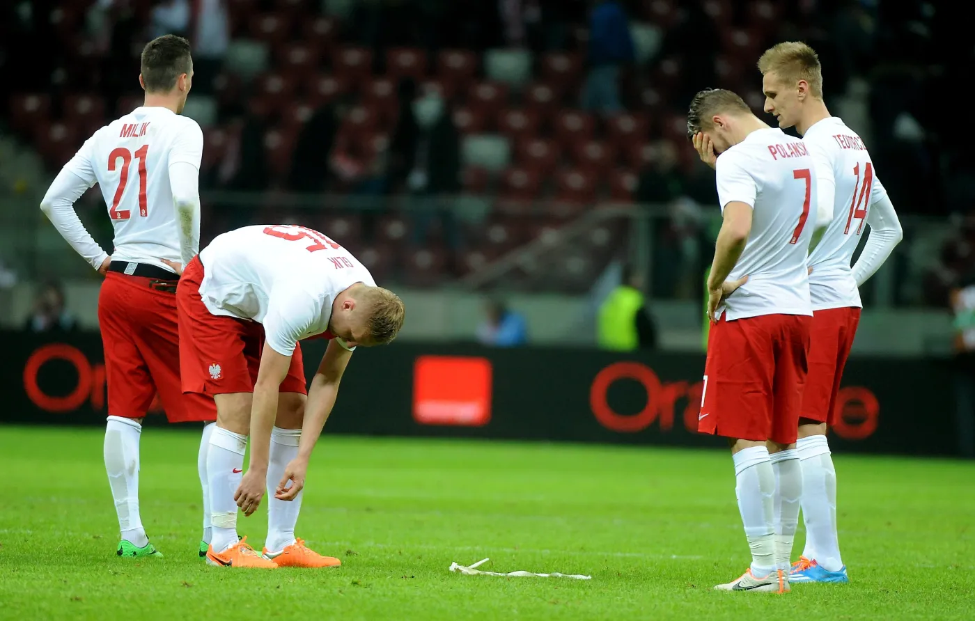 Piłkarze reprezentacji Polski (od lewej): Arkadiusz Milik, Kamil Glik, Eugen Polanski i Łukasz Teodorczyk, po meczu towarzyskim ze Szkocją