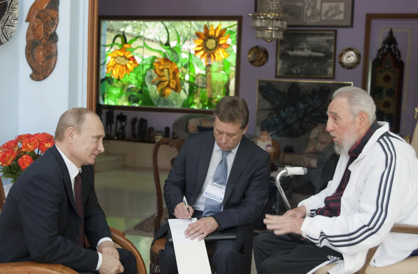 6586858-wladimir-putin-i-fidel-castro.jpg
