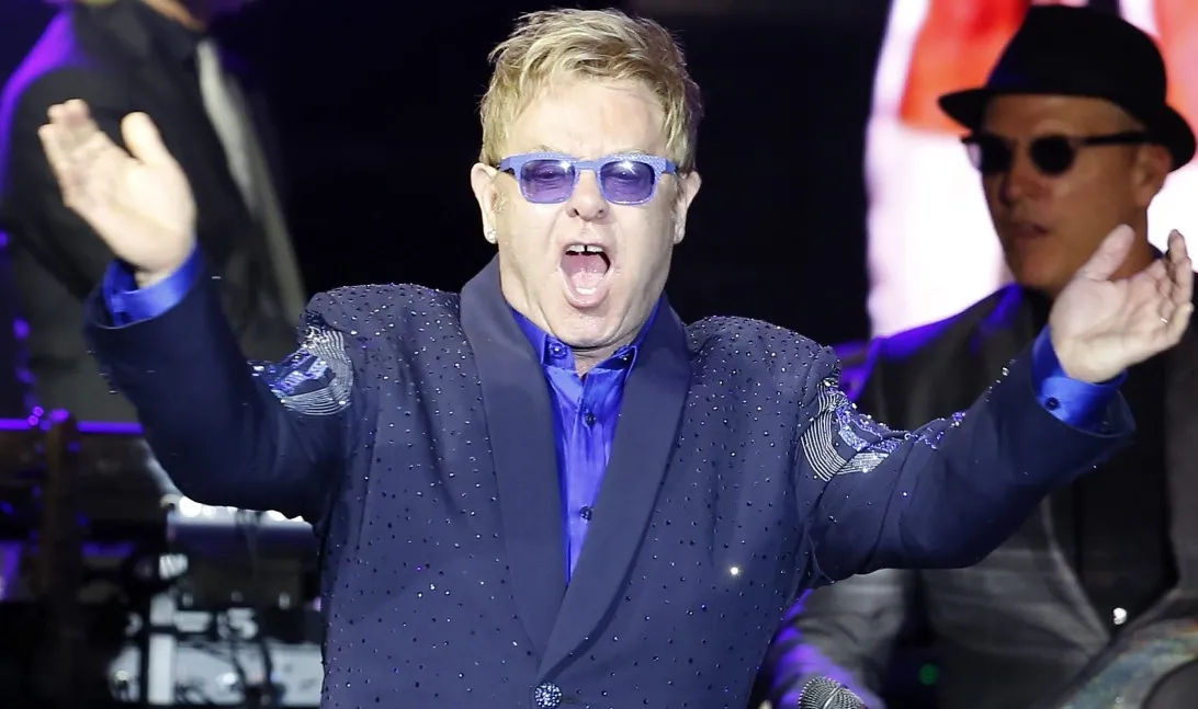 Elton John podczas występu na Monte-Carlo Sporting Summer Festival 2014