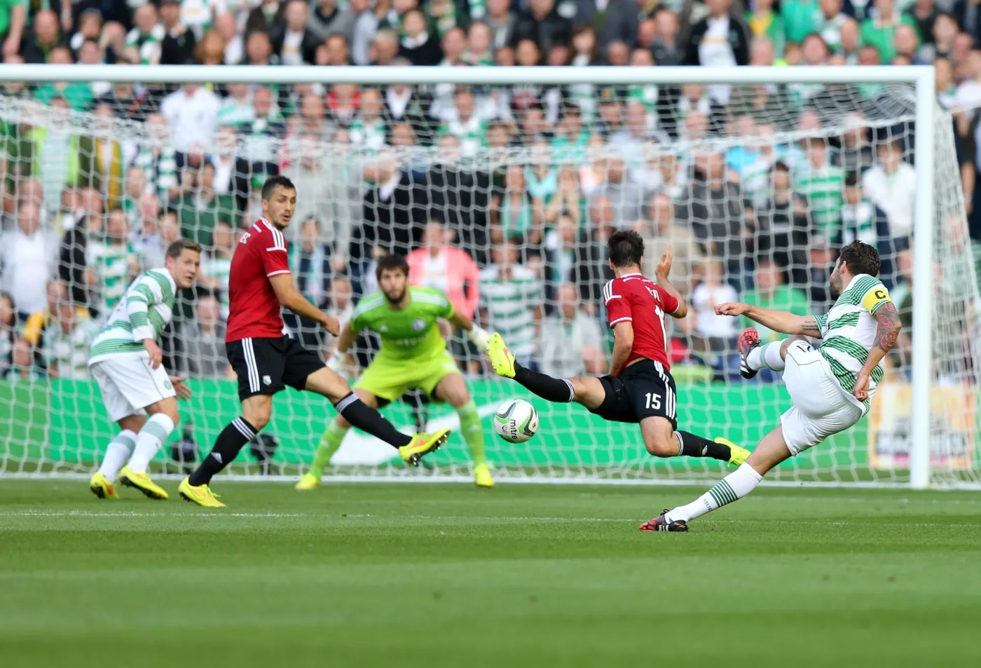 Liga Europy: Legia zagra z Aktobe. Ruch zmierzy się z Metalistem