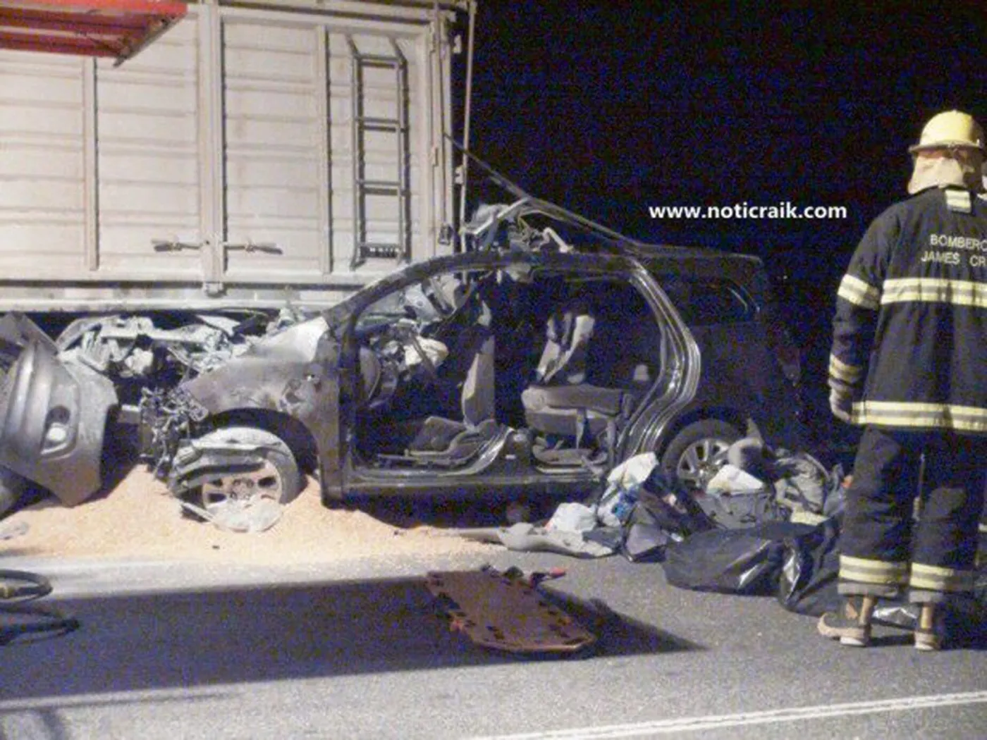 Samochód krewnych papieża po wypadku