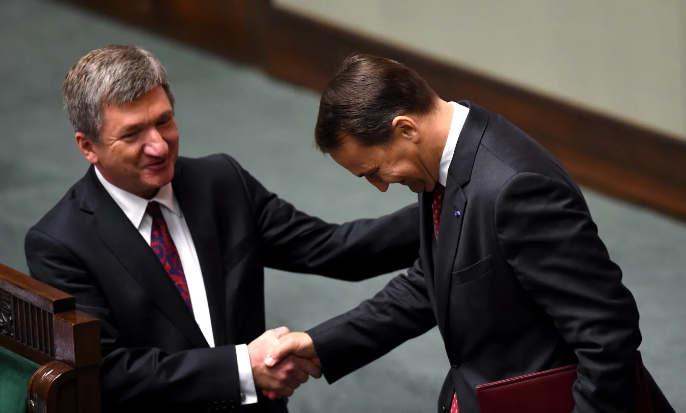 8,6 mln złotych na sejmowe podróże. Zobacz posłów, którzy lubią drogie wycieczki