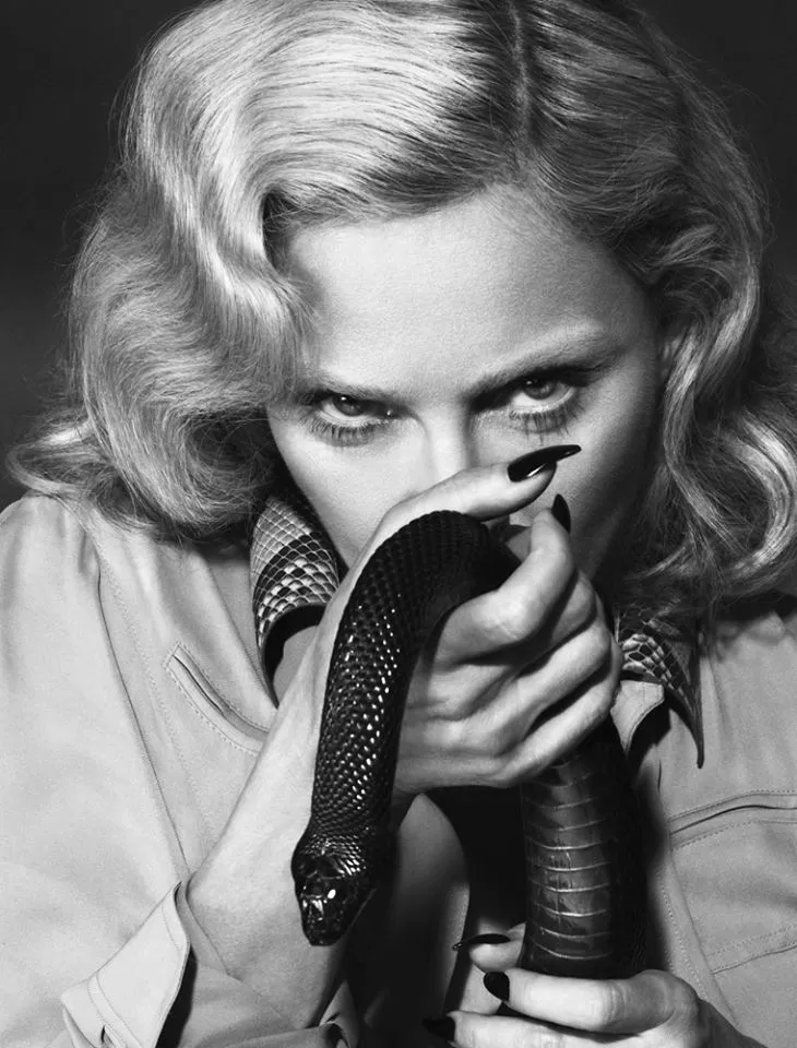 7166014-madonna-w-magazynie-interview.jpg