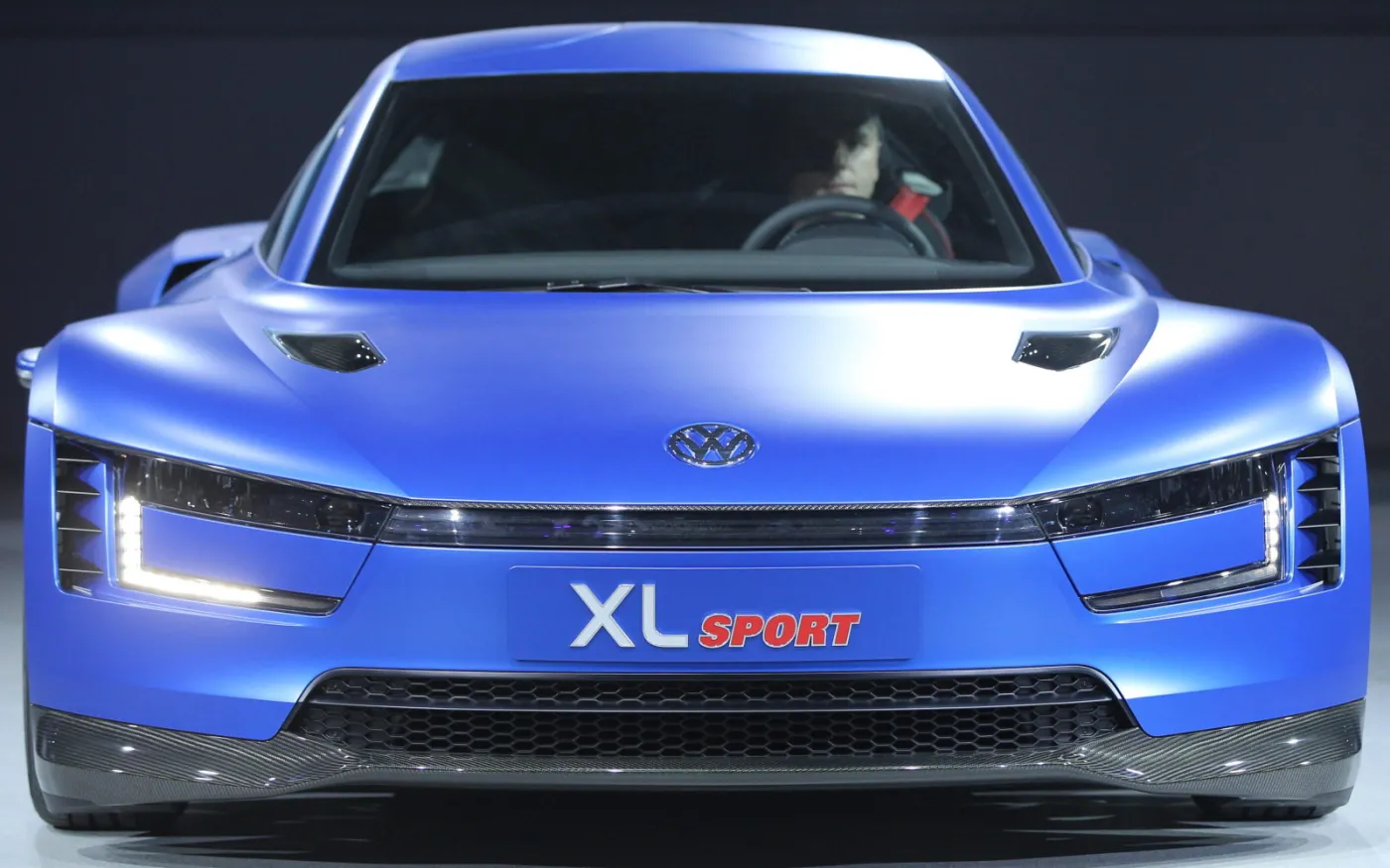 6885797-volkswagen-xl-sport-concept.jpg