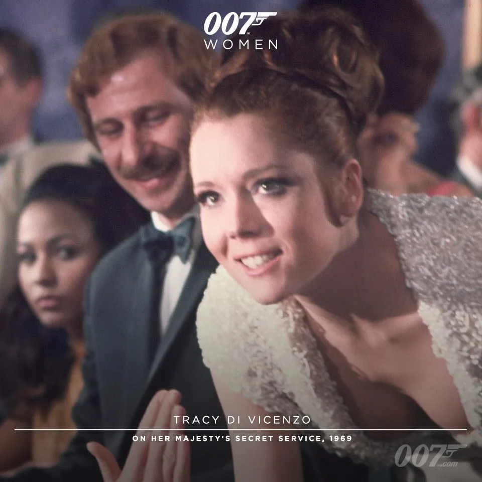 6938274-dziewczyny-bonda-teresa-tracy.jpg