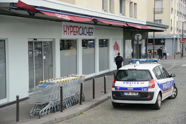 Były ochroniarz Frontu Narodowego dostarczył broń terroryście z Paryża? Nowe ustalenia śledztwa