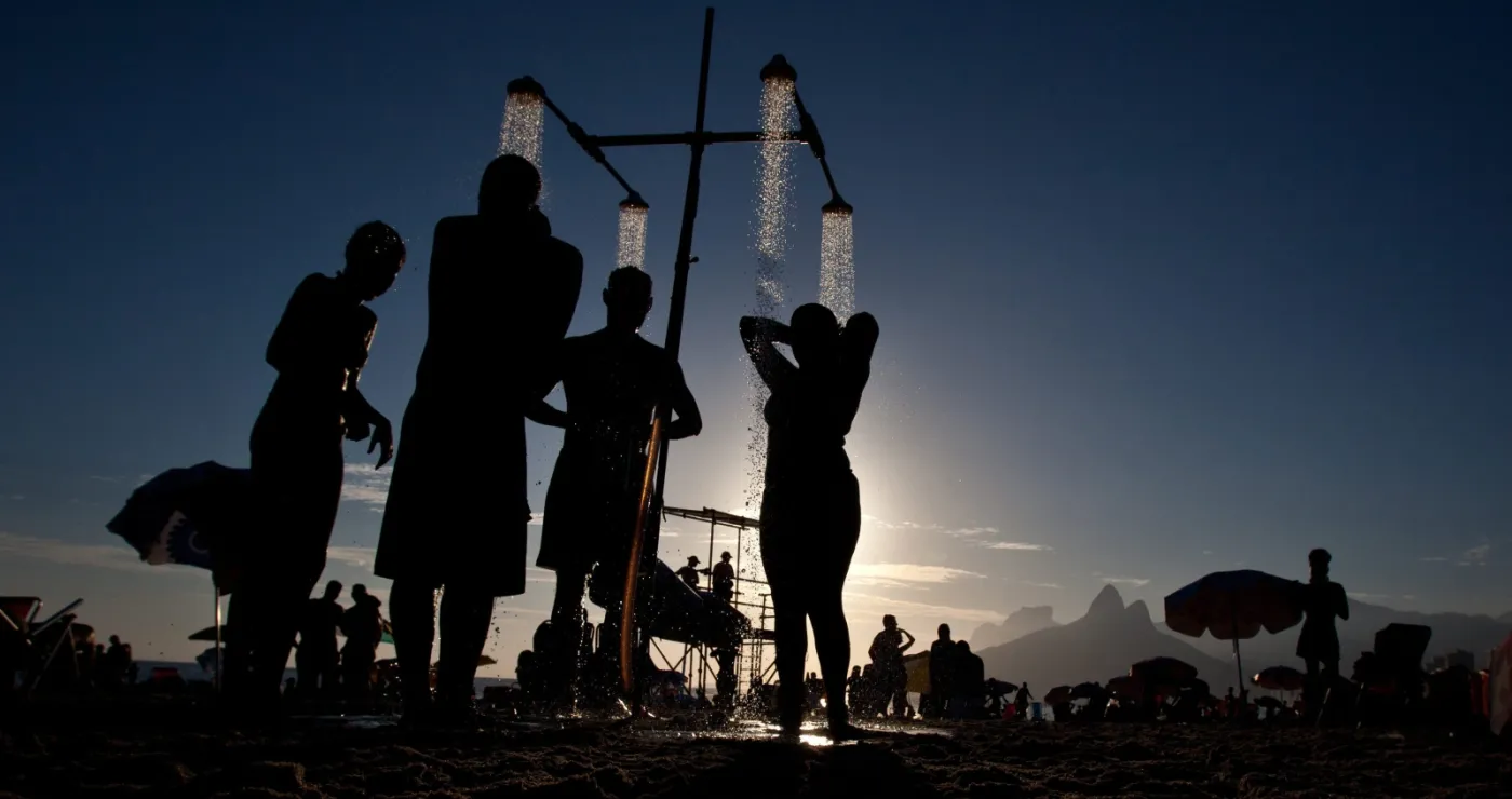 Zimno ci? Zobacz, jaki żar się leje z nieba w Rio!