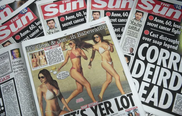 Rewolucja? Tabloid "The Sun" rezygnuje ze zdjęć kobiet topless