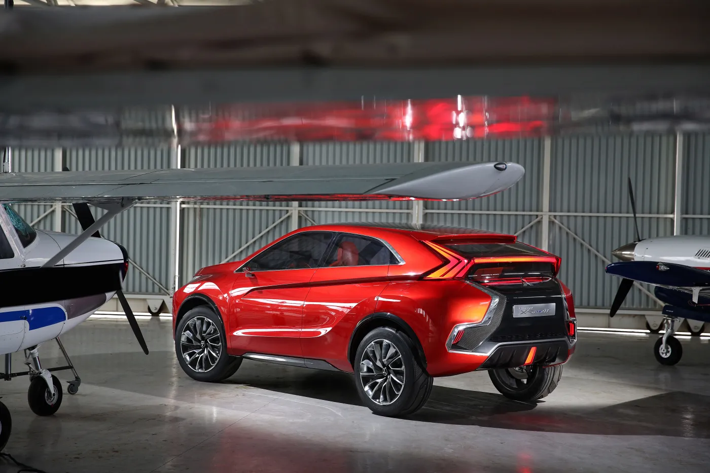 7472495-mitsubishi-concept-xr-phev-ii.jpg