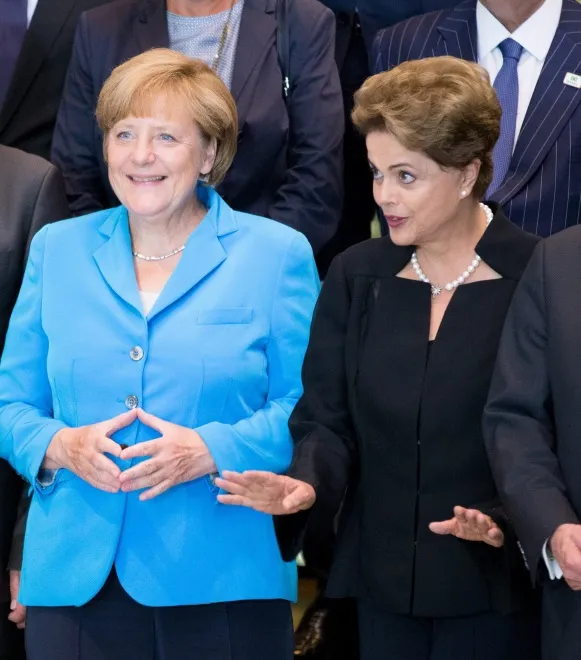 8112328-dilma-rousseff-angela-merkel.jpg