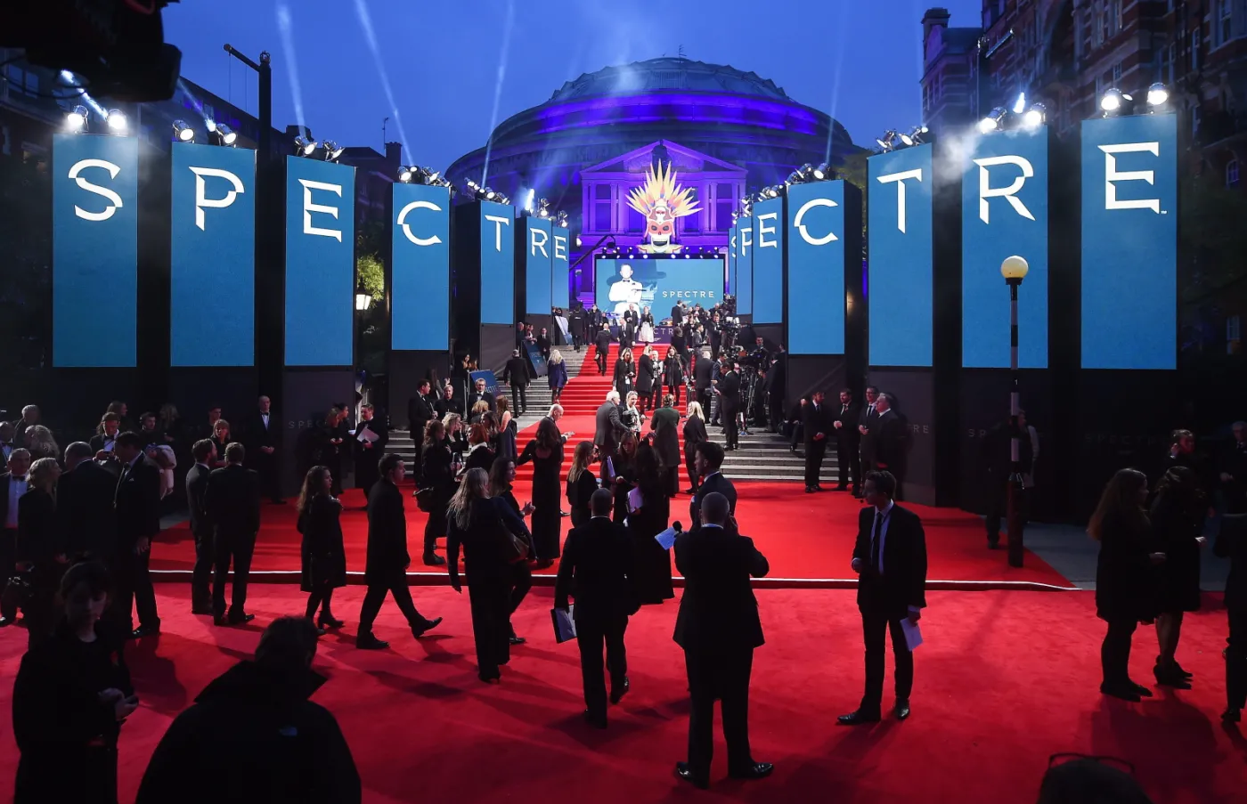 8361594-swiatowa-premiera-spectre-w.jpg