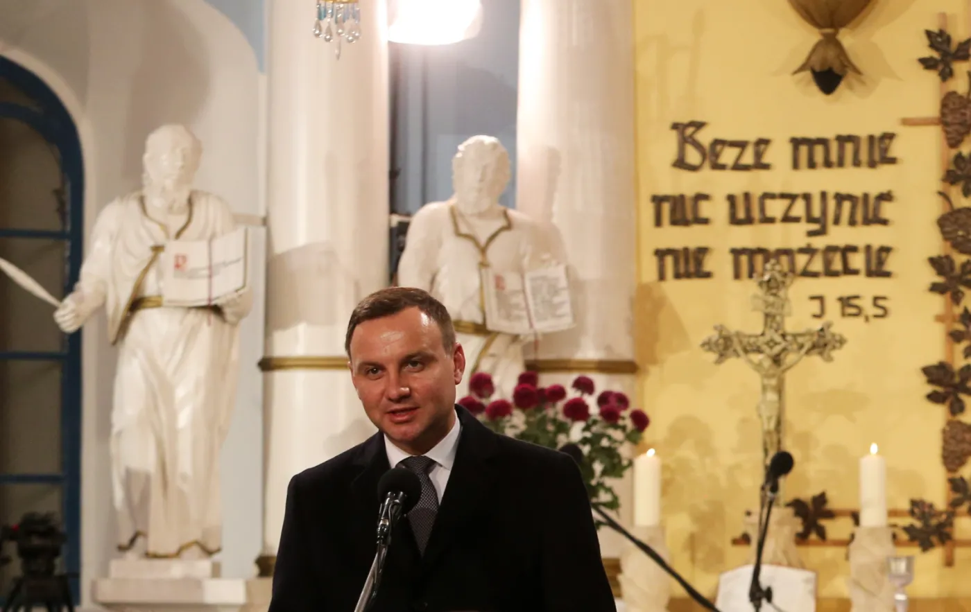 Prezydent Andrzej Duda wziął udział, 31 października w uroczystym nabożeństwie upamiętniającym 498. rocznicę Reformacji. Nabożeństwo zostało odprawione w kościele ewangelicko-augsburskim Jana Chrzciciela w Bielsku-Białej