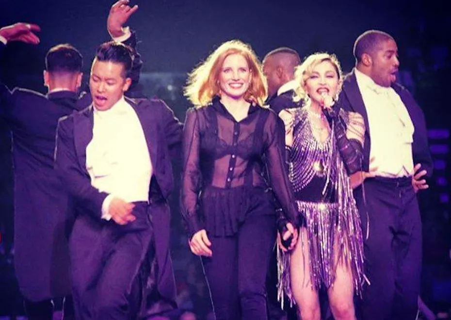 Jessica Chastain z Madonną na scenie