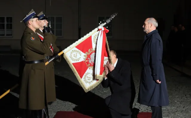 Polityczny spór o broń atomową dla Polski. "Chlapnięcie" wiceministra czy dobry pomysł?