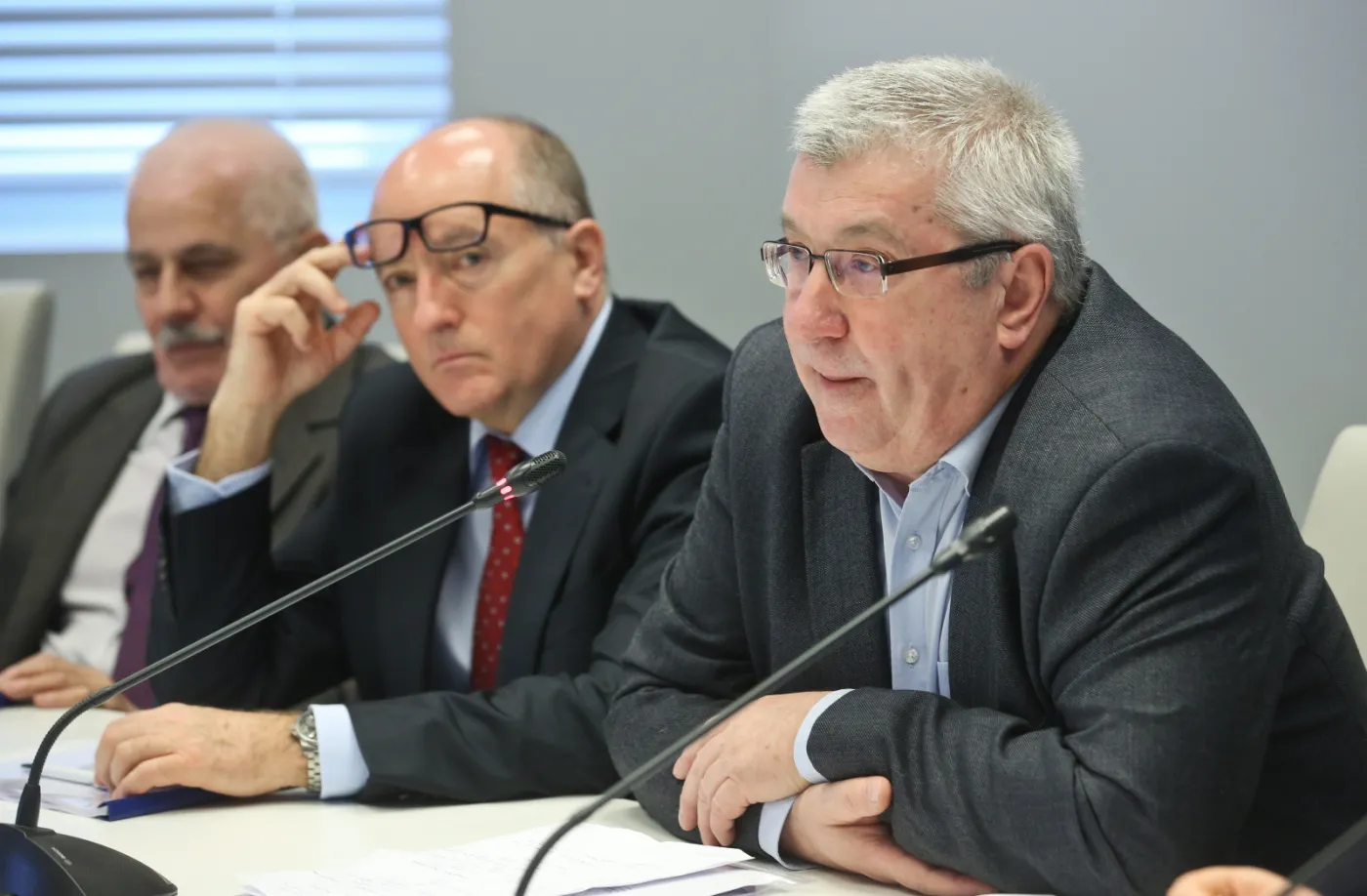 Szef KRRiT tłumaczy się po wywiadzie "DGP": Różne projekty składane były w Sejmie