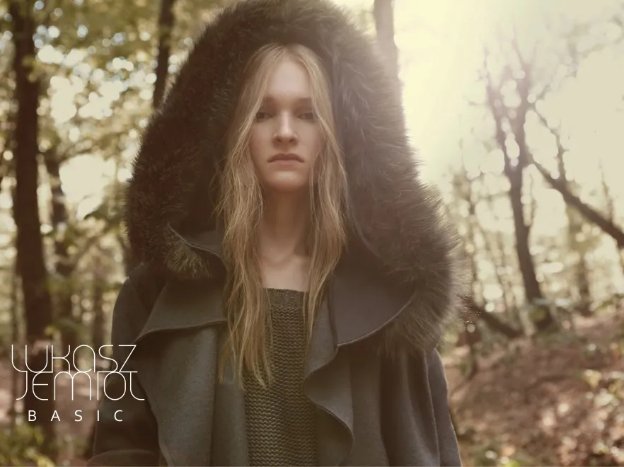 8293238-lukasz-jemiol-basic-kolekcja.jpg