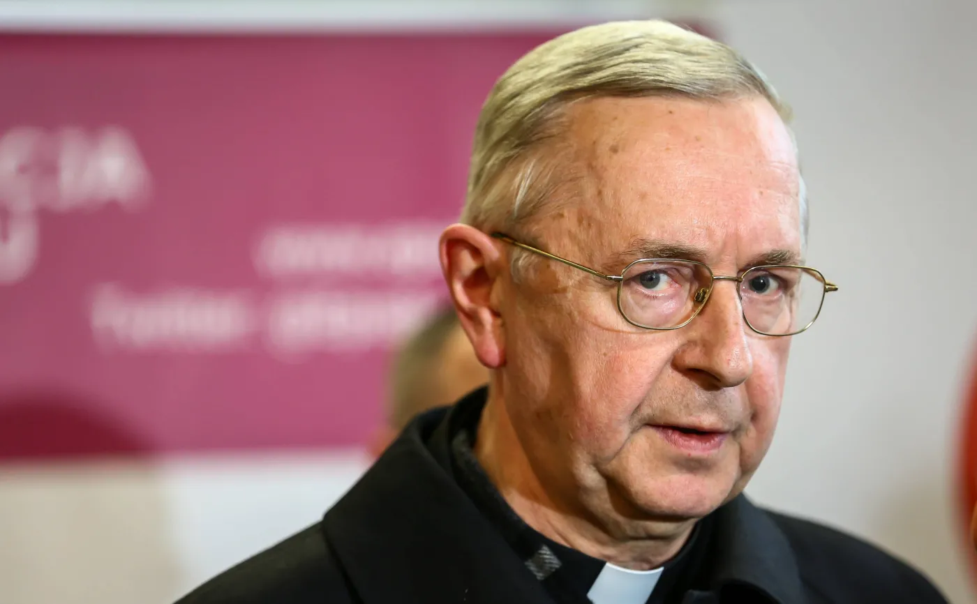 Przewodniczący Episkopatu arcybiskup Gądecki w orędziu do Polaków apeluje o pojednanie narodowe