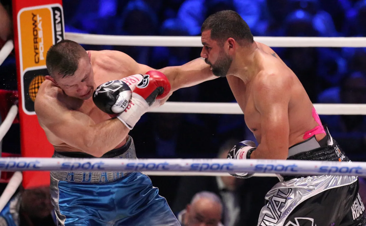 Adamek przegrał przez nokaut. To definitywny koniec kariery polskiego boksera. ZDJĘCIA