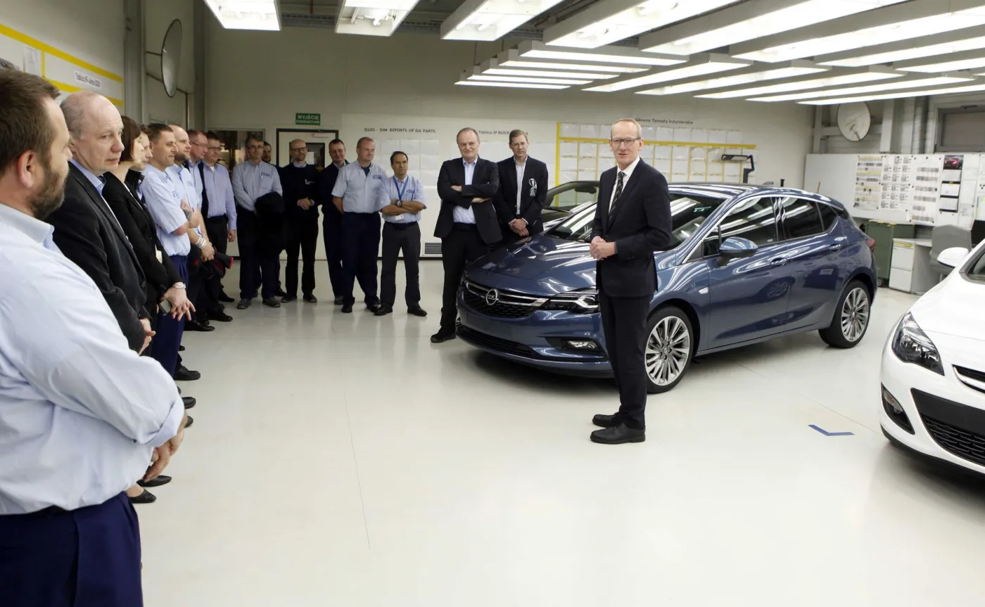 8959771-opel-plant-gliwice-ktn-300982.jpg
