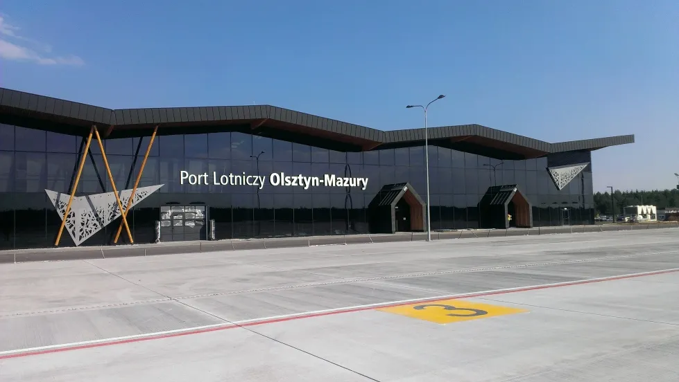 8655409-port-lotniczy-olsztyn-mazury.jpg
