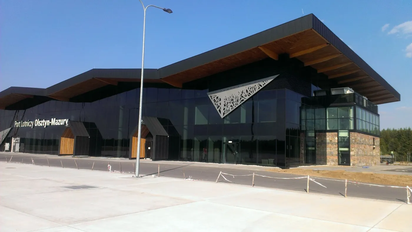 8655377-port-lotniczy-olsztyn-mazury.jpg