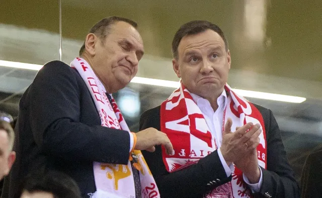 Z którym z polityków poszedłbyś na piwo? Nietypowy SONDAŻ