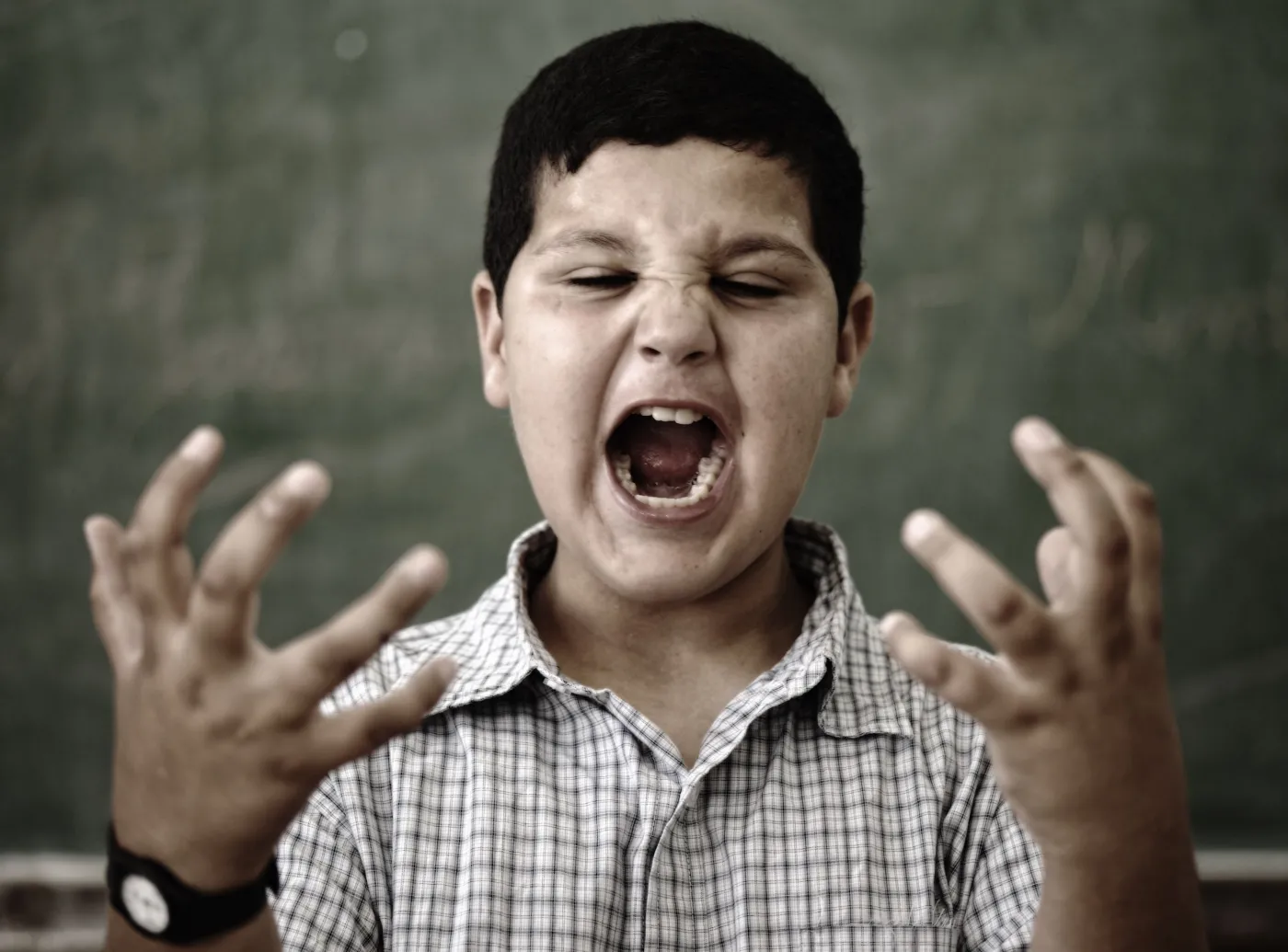 chłopiec dziecko uczeń złość adhd