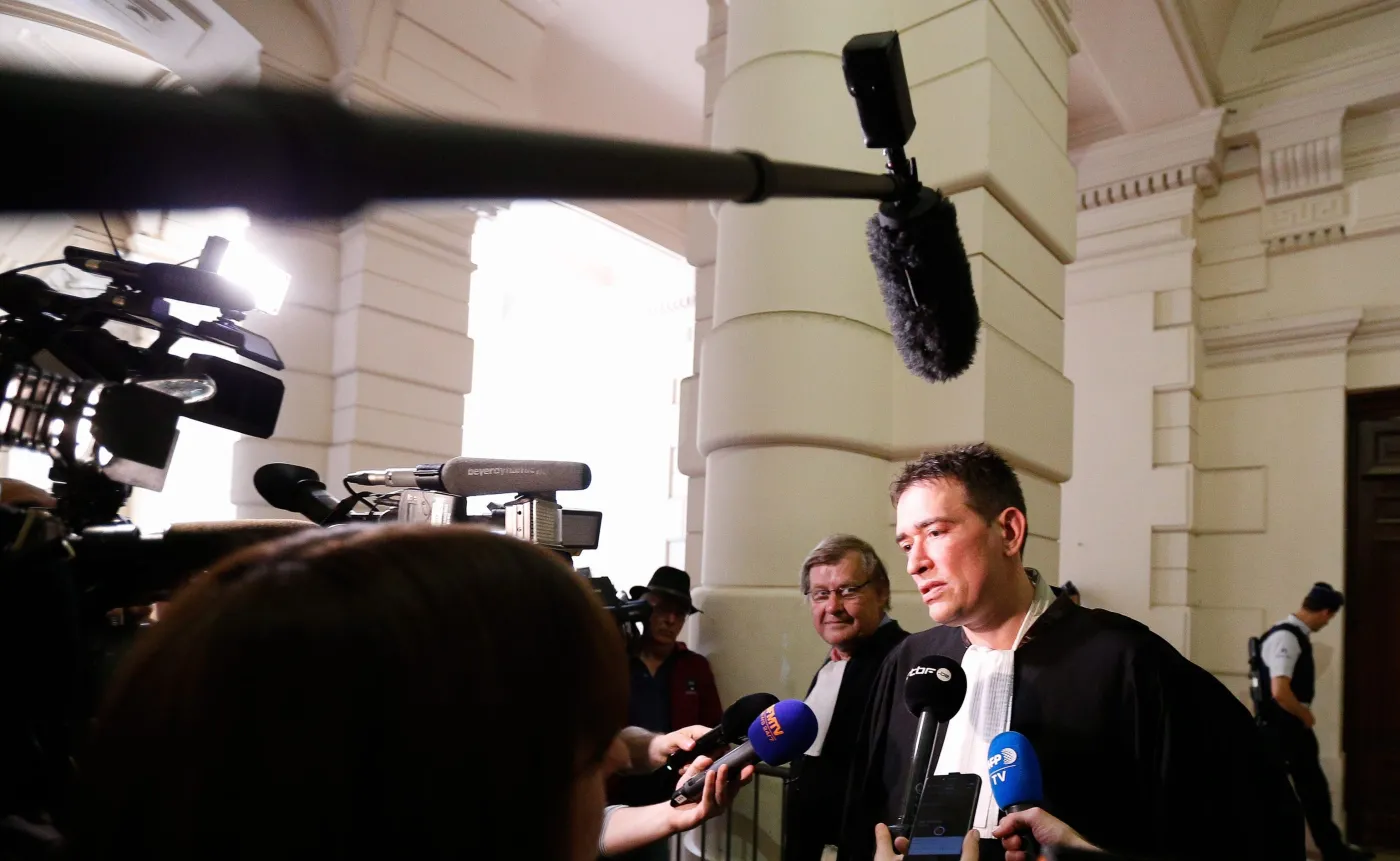 Ruszył proces terrorystów z belgijskiego Verviers. Kilku islamistów odpowiada z wolnej stopy