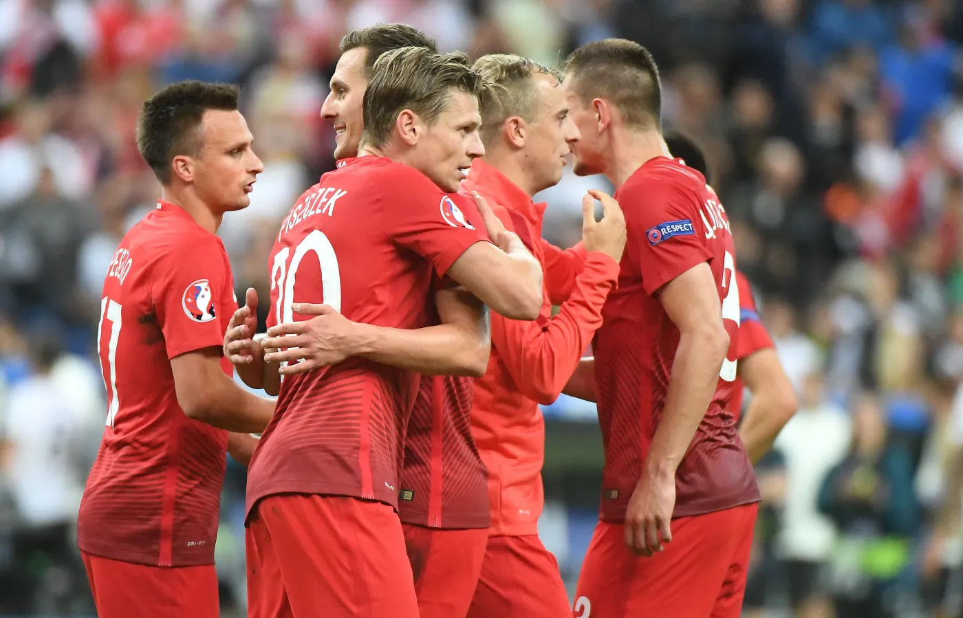 Ukraina wyeliminowana. Polska blisko awansu. Co musi się stać, żebyśmy wyszli z grupy? [ANALIZA]