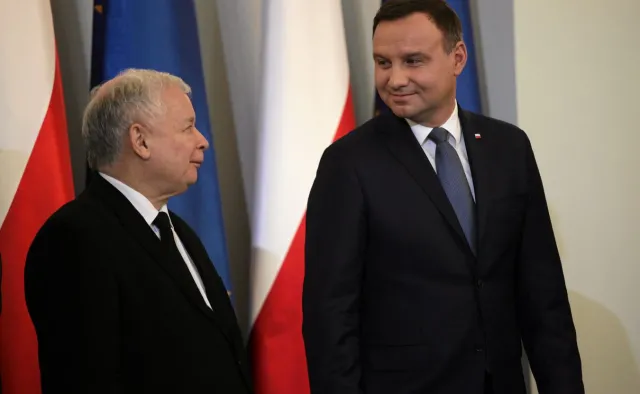Jarosław Kaczyński mówi o puczu. Rzecznik prezydenta: Trudno powiedzieć...