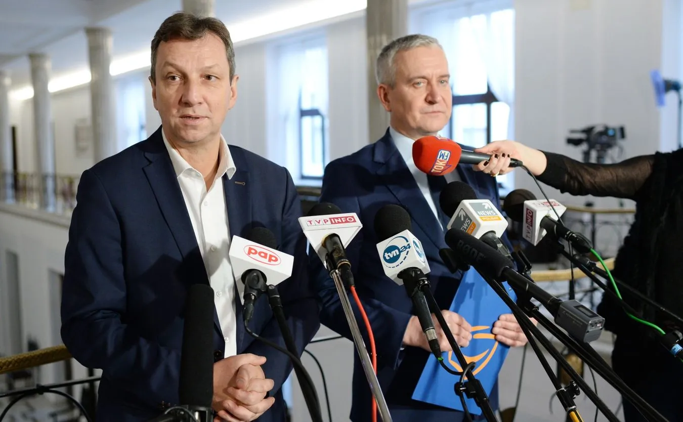 Posłowie Andrzej Halicki oraz Robert Tyszkiewicz