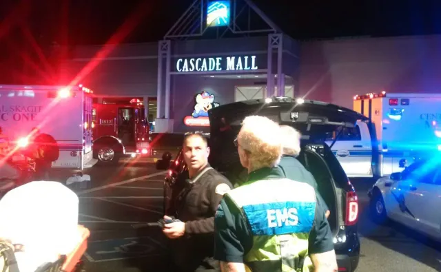 Strzelanina w centrum handlowym w amerykańskim Burlington. Zginęło 5 osób