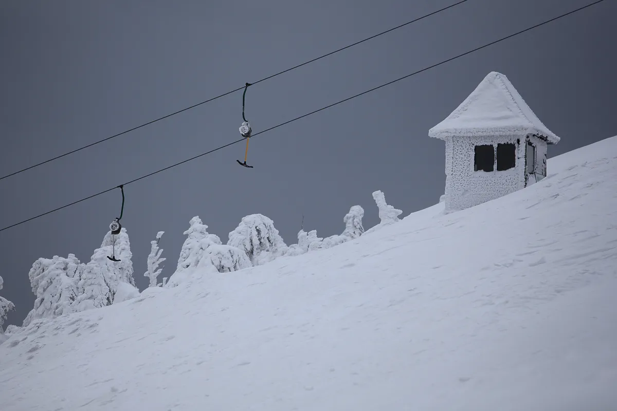 Trudne warunki w Beskidach. Ratownicy GOPR ostrzegają