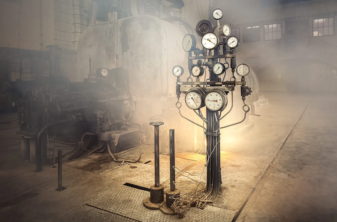 Dawniej wspaniałe, dziś niszczejące. Jak teraz wyglądają łódzkie fabryki i elektrownie?