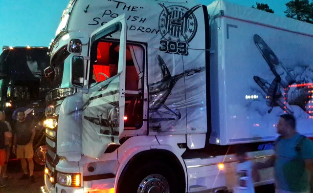 Polska ciężarówka najpierw zachwyciła brytyjskich policjantów. Teraz będzie gwiazdą wielkiego show