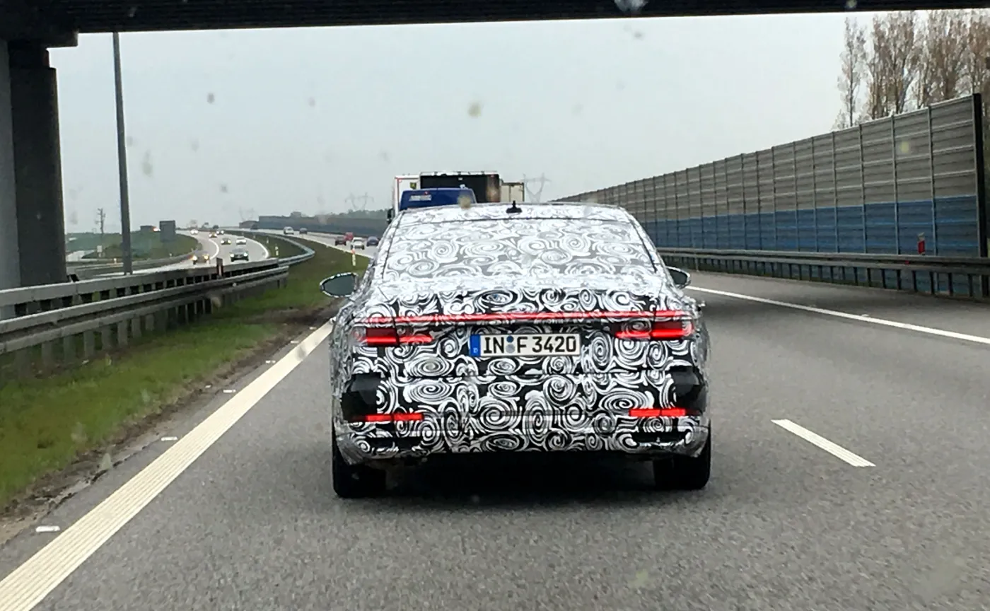 10126376-audi-testowalo-nowa-limuzyne.jpg