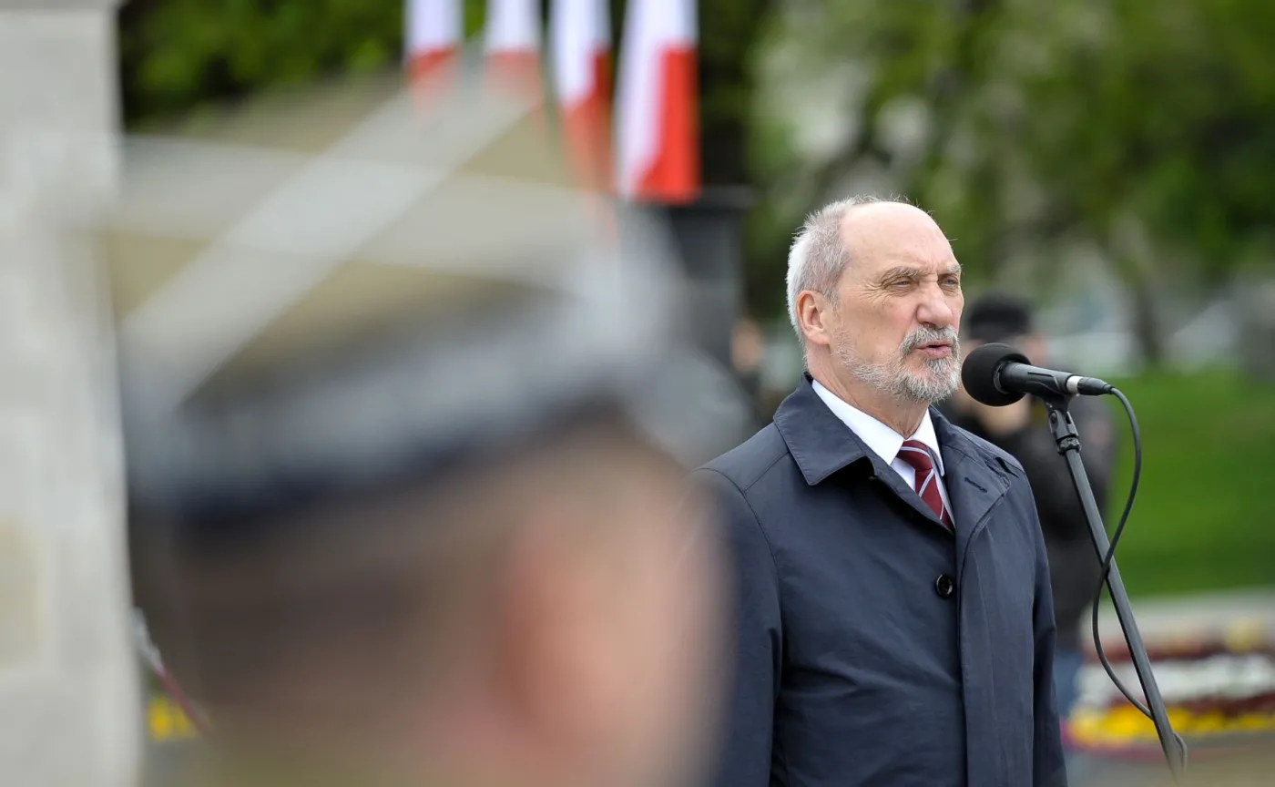 minister Antoni Macierewicz