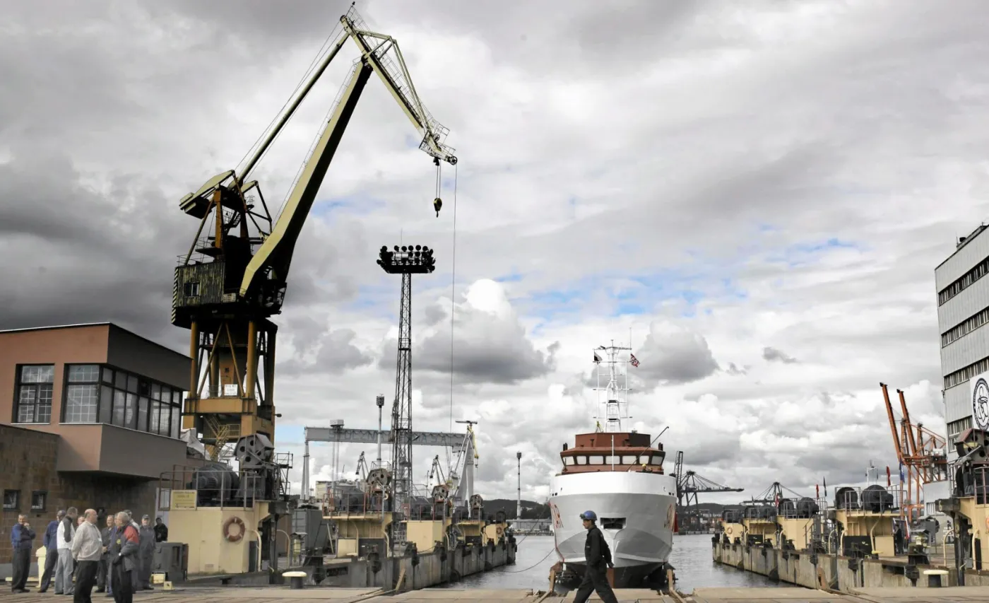 Stocznia Marynarki Wojennej