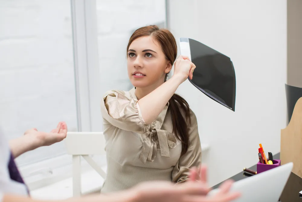 Szef to nie człowiek? Dlaczego i jak awanse zmieniają ludzi?