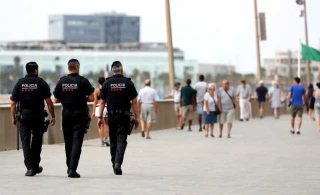 Kolejna ofiara terrorystów z Barcelony. Ciało mężczyzny odnaleziono w skradzionym samochodzie