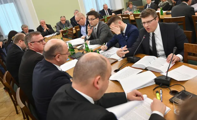 Jaki: Apeluję o przyjęcie nowelizacji ustawy o IPN