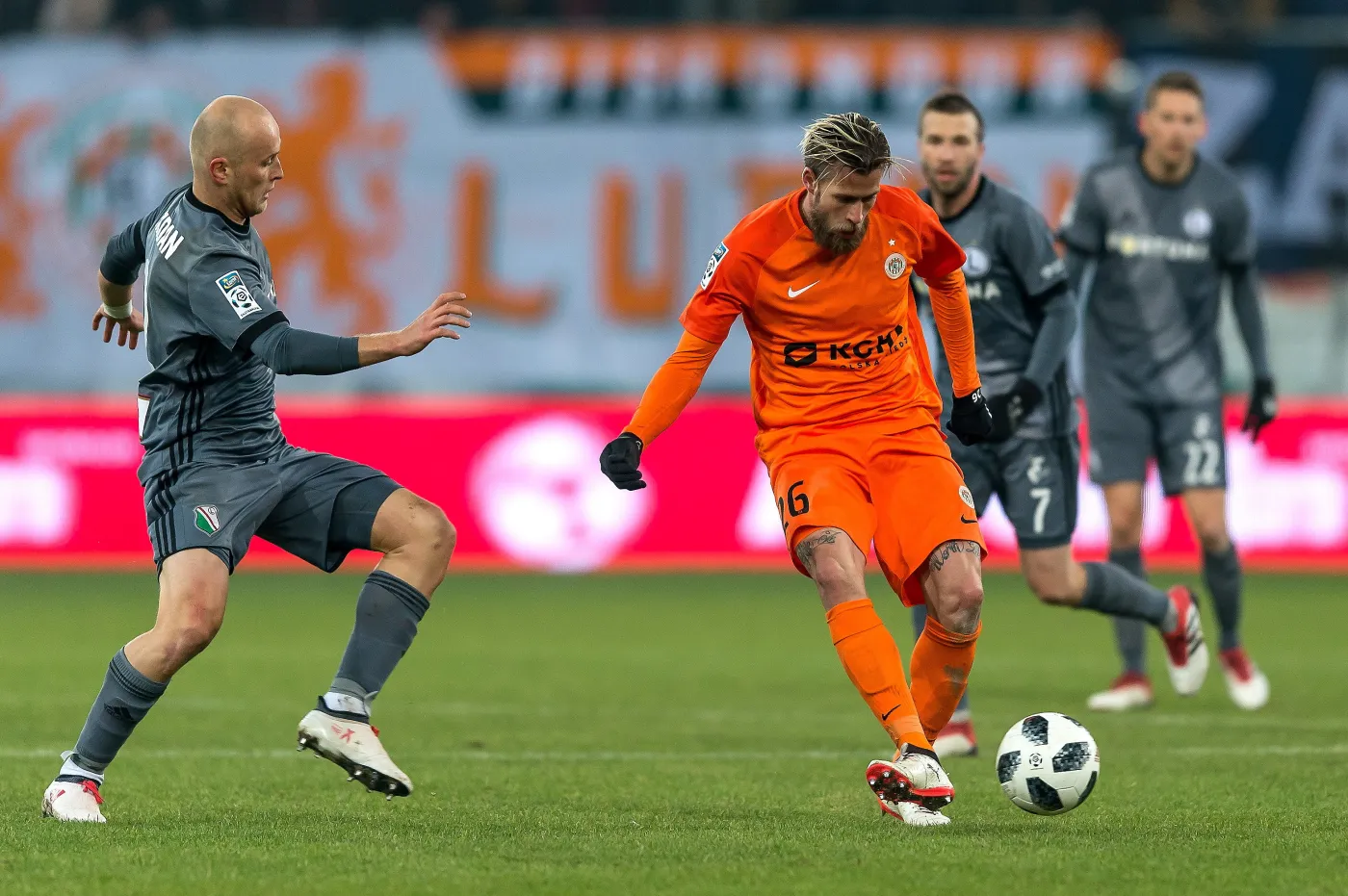 Ekstraklasa: Fatalny Pazdan, świetny Niezgoda, wielkie szczęście Legii na inaugurację