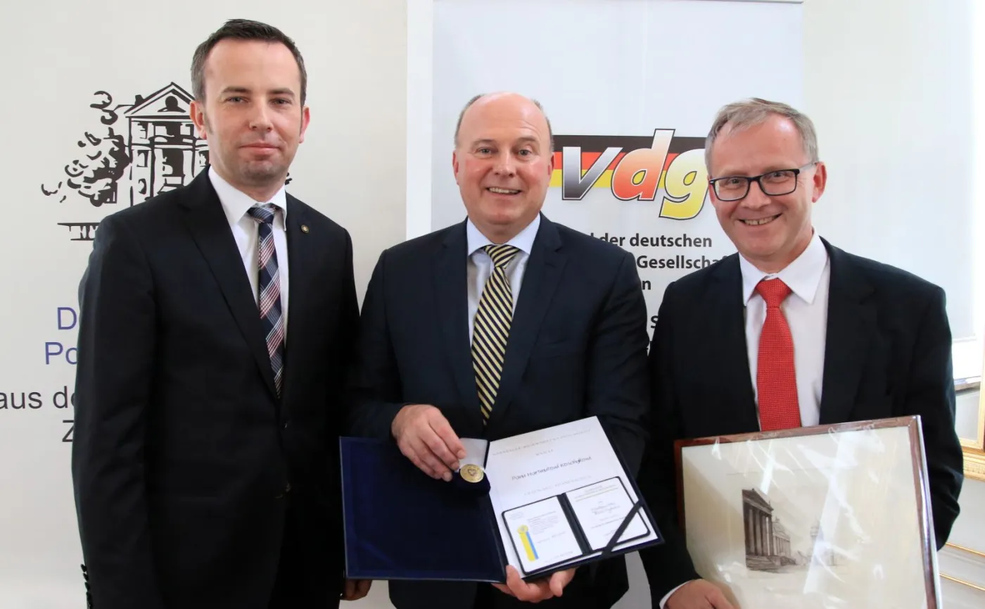 Rafał Bartek, Hartmut Koschyk, Roman Kolek