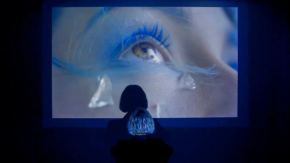 Kadr z teledysku "Nie ma mnie" Ms Obssesion