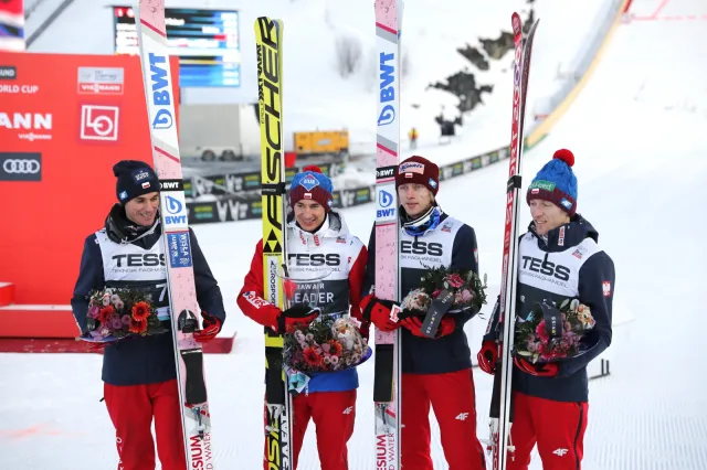 Stoch odpalił w 2. serii i zapewnił Polakom drugie miejsce w drużynowy konkursie w Vikersund
